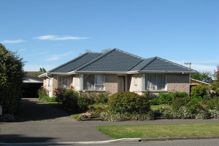 Photo of property in 56 Bevington Street, Avonhead, Christchurch, 8042