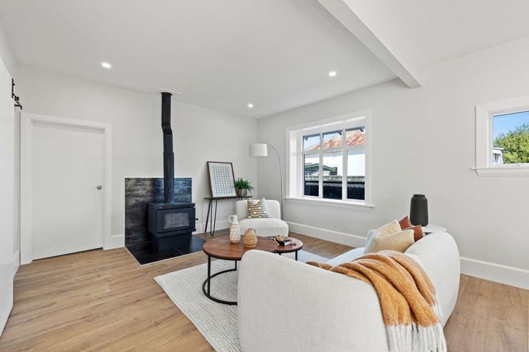 Photo of property in 33 Petrie Street, Richmond, Christchurch, 8013