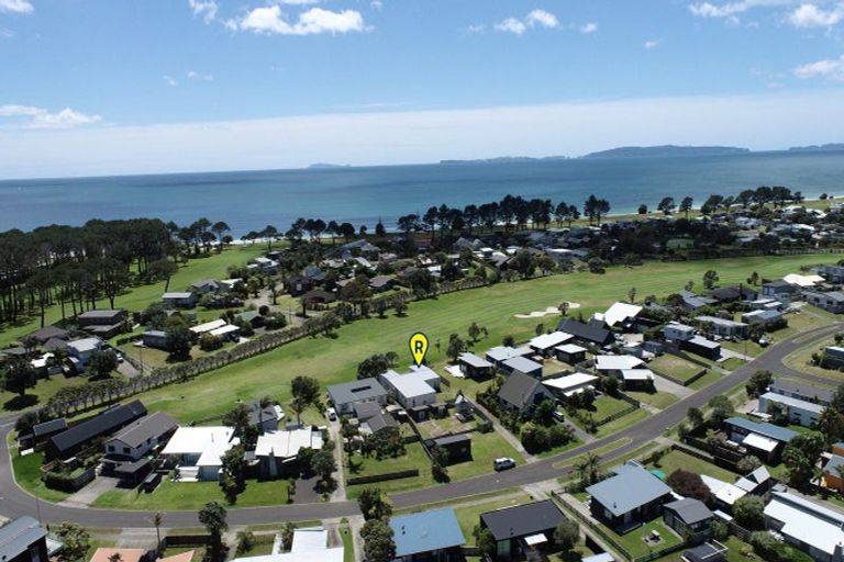Photo of property in 117 The Fairway, Matarangi, Whitianga, 3592