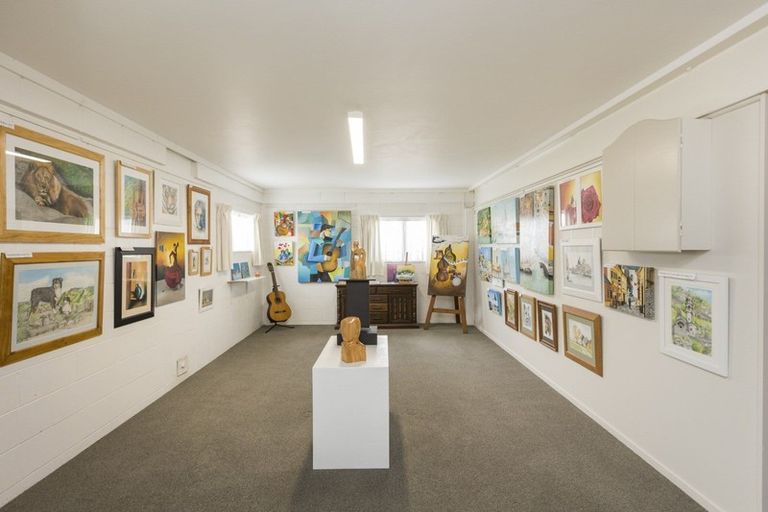 Photo of property in 30 Park View Avenue, Feilding, 4702