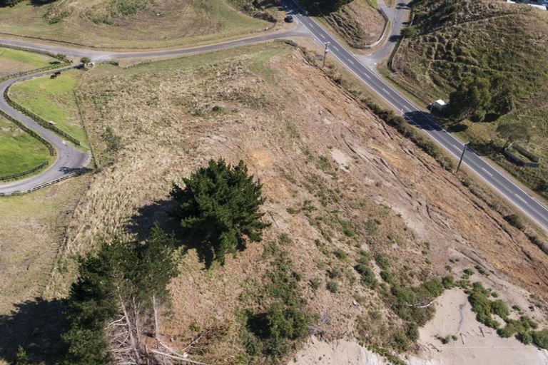 Photo of property in 185 Peka Peka Road, Peka Peka, Waikanae, 5391