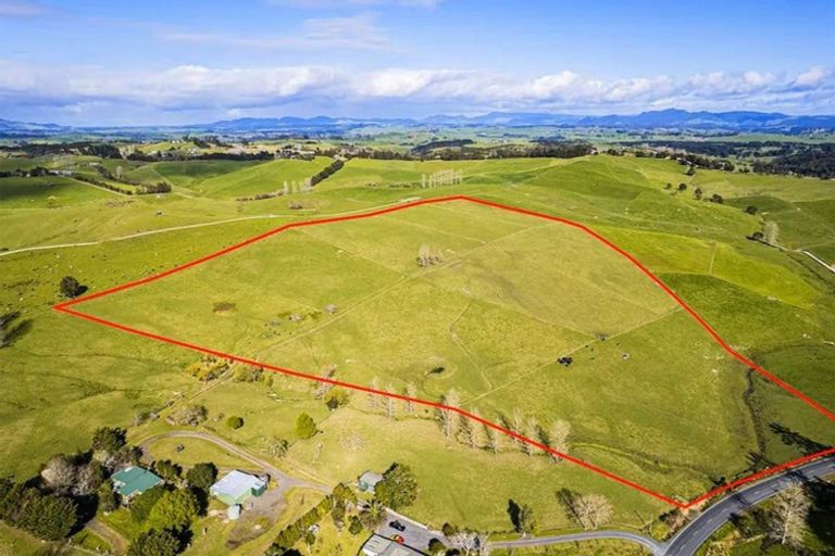 Photo of property in 1065 Pipiwai Road, Ruatangata West, Whangarei, 0176