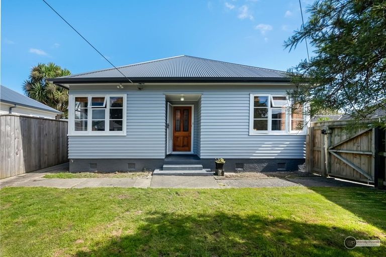 Photo of property in 3 Scanlan Street, Avalon, Lower Hutt, 5011