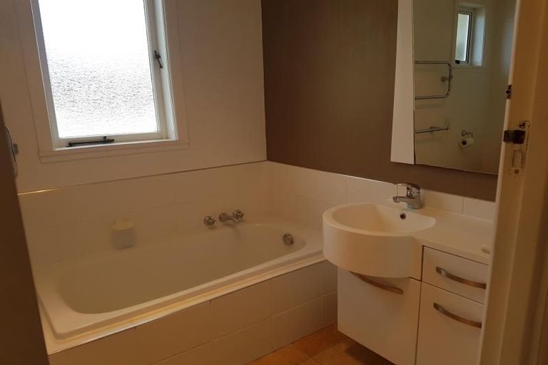 Photo of property in 26 Lawrie Avenue, Pukekohe, 2120