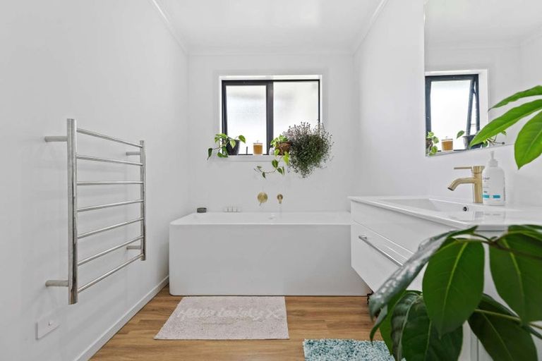 Photo of property in 26 Acacia Avenue, Kihikihi, Te Awamutu, 3800