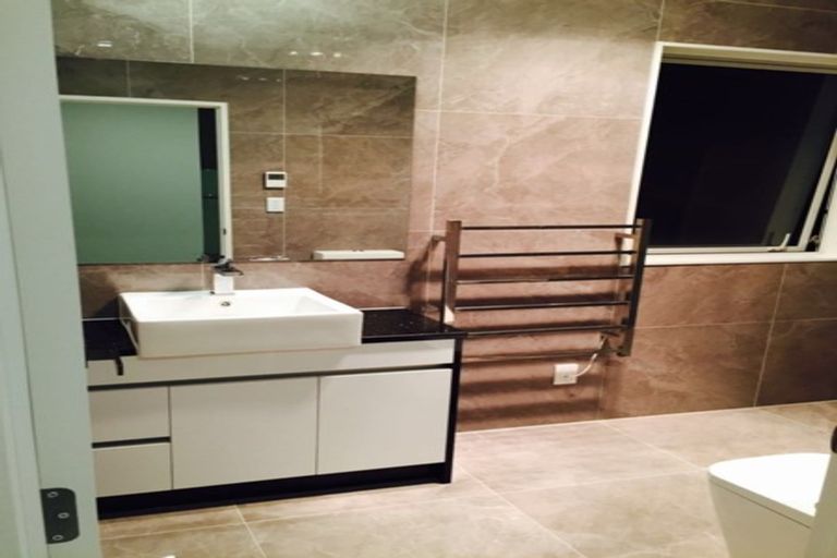 Photo of property in 408 Ormiston Road, Flat Bush, Auckland, 2019