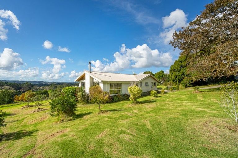 Photo of property in 133 Puke Road, Kumeu, 0891