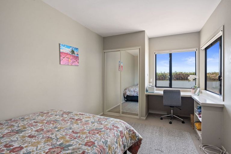 Photo of property in 119 Churchill Road, Rothesay Bay, Auckland, 0630