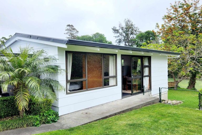 Photo of property in 34 Marian Drive, Inner Kaiti, Gisborne, 4010