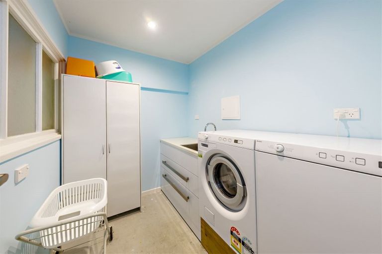 Photo of property in 19 Greers Road, Weymouth, Auckland, 2103