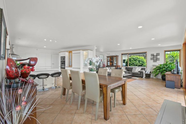 Photo of property in 46 Whiteley Street, Moturoa, New Plymouth, 4310