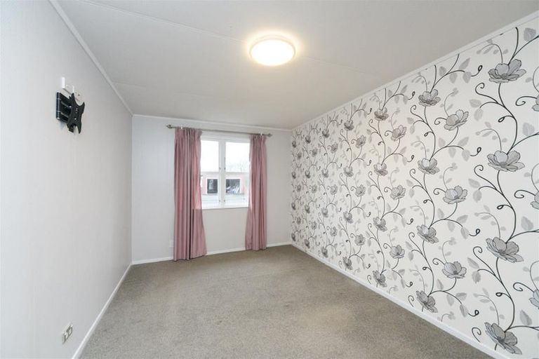 Photo of property in 66 High Street, Marton, 4710