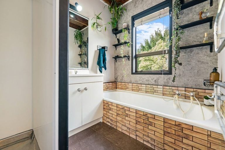 Photo of property in 1/11 Cambric Place, Botany Downs, Auckland, 2010