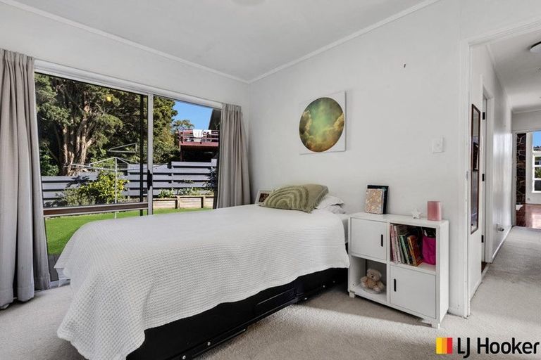 Photo of property in 23 Kahurangi Place, Hillpark, Auckland, 2102