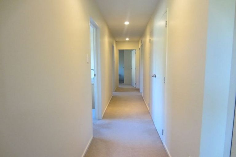 Photo of property in 1/53 Deep Creek Road, Waiake, Auckland, 0630