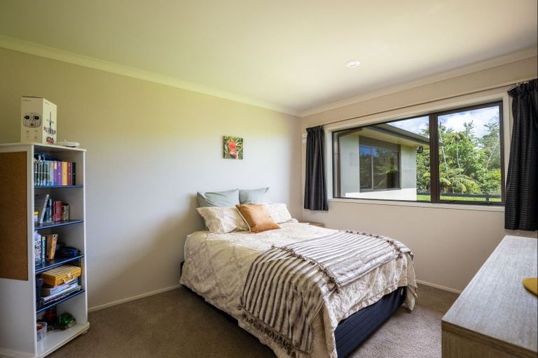 Photo of property in 1058 Mangorei Road, Mangorei, New Plymouth, 4371
