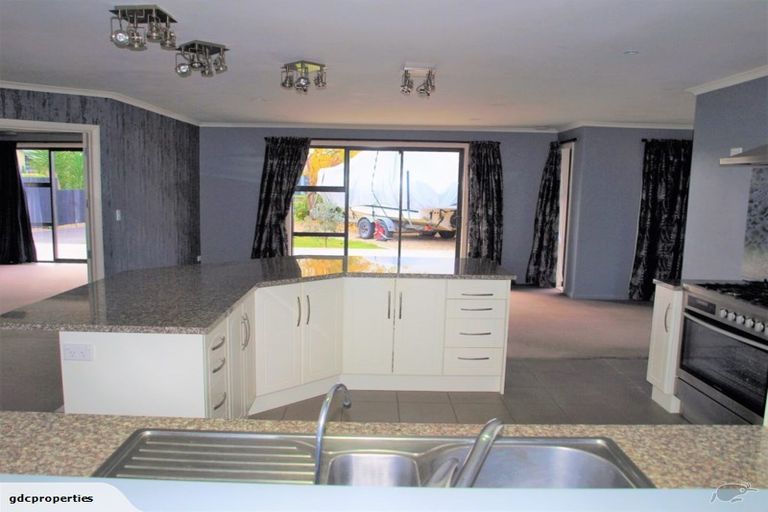 Photo of property in 17 Honiss Place, Cambridge, 3434