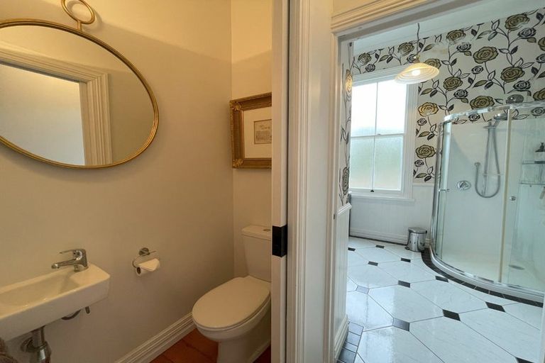 Photo of property in 11 Colenso Avenue, Hospital Hill, Napier, 4110