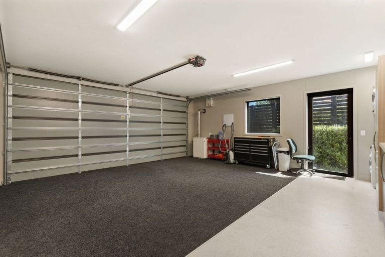 Photo of property in 8 Pendeen Crescent, Jacks Point, Queenstown, 9371