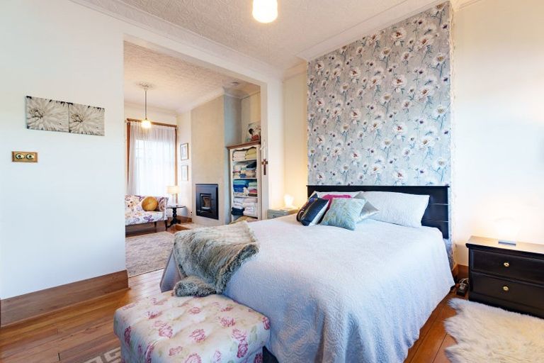 Photo of property in 247 Ravensbourne Road, Ravensbourne, Dunedin, 9022