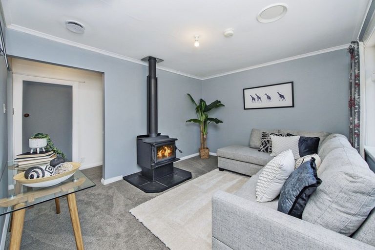 Photo of property in 61 High Street, Southbridge, 7602