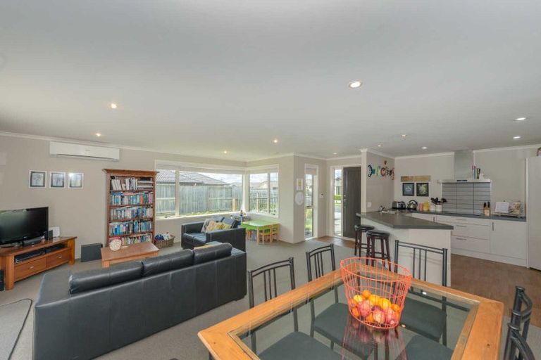 Photo of property in 11 Tallentire Crescent, Huntington, Hamilton, 3210