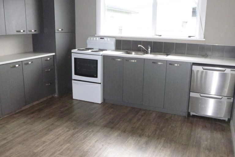 Photo of property in 25 Glasgow Street, Takaro, Palmerston North, 4412