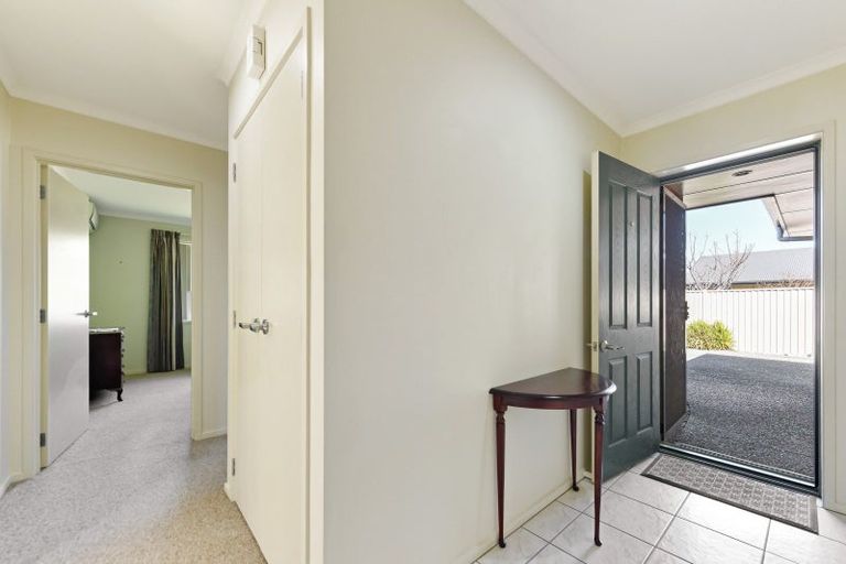 Photo of property in 21 Woodstock Place, Stoke, Nelson, 7011