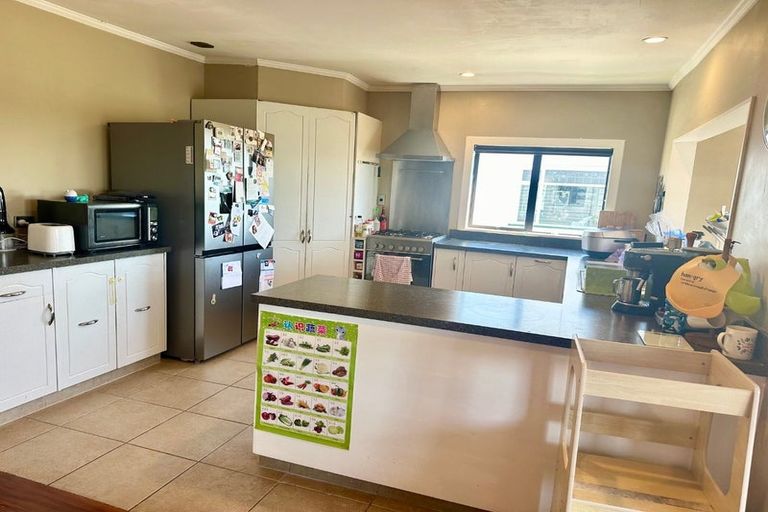 Photo of property in 82 Forest Lake Road, Forest Lake, Hamilton, 3200