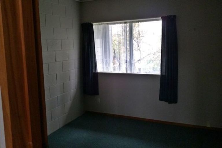 Photo of property in 18 Papakowhai Court, West End, Palmerston North, 4412