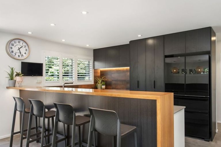 Photo of property in 34 Rembrandt Place, Burnside, Christchurch, 8053