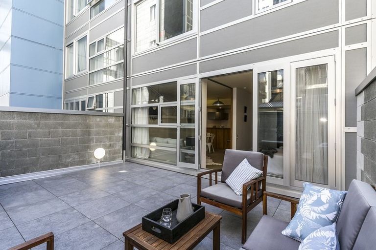 Photo of property in St Pauls Apartments, 7/43 Mulgrave Street, Thorndon, Wellington, 6011