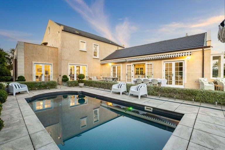 Photo of property in 70 Te Moana Road, Waikanae Beach, Waikanae, 5036