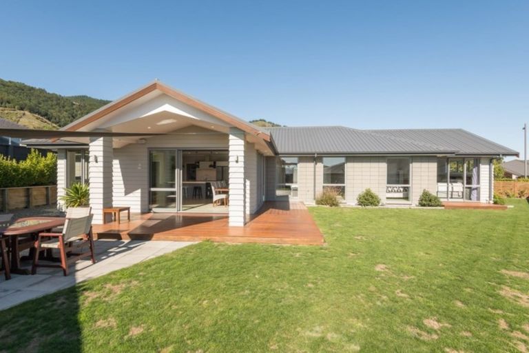 Photo of property in 63 Fairose Drive, Richmond, 7020