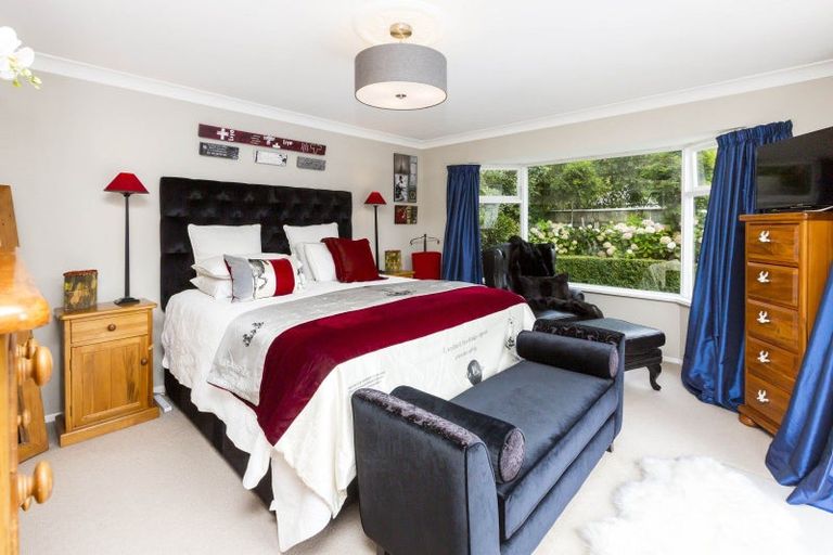 Photo of property in 385 Fergusson Drive, Heretaunga, Upper Hutt, 5018