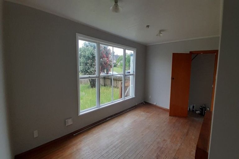 Photo of property in 21 Mccorkindale Street, Feilding, 4702