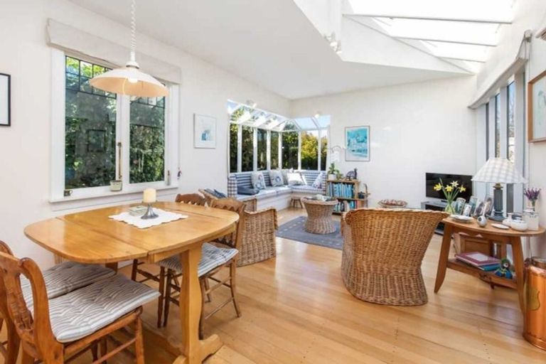 Photo of property in 6 Rochdale Street, Fendalton, Christchurch, 8014