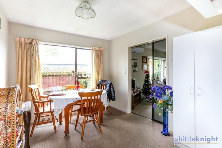 Photo of property in 3/92 North Avon Road, Richmond, Christchurch, 8013