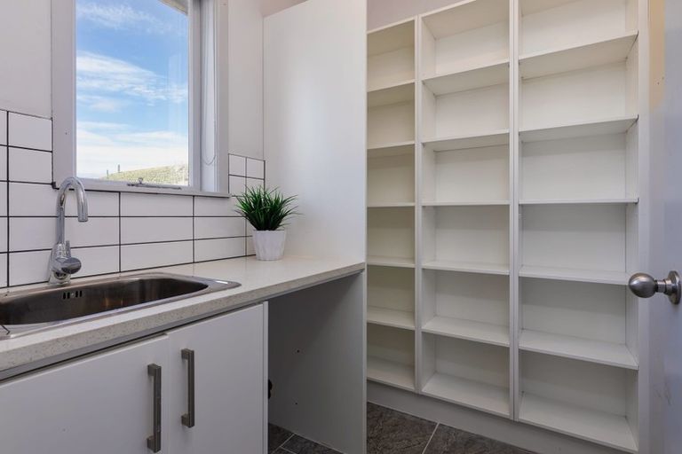 Photo of property in 4040 Great North Road, Glen Eden, Auckland, 0602