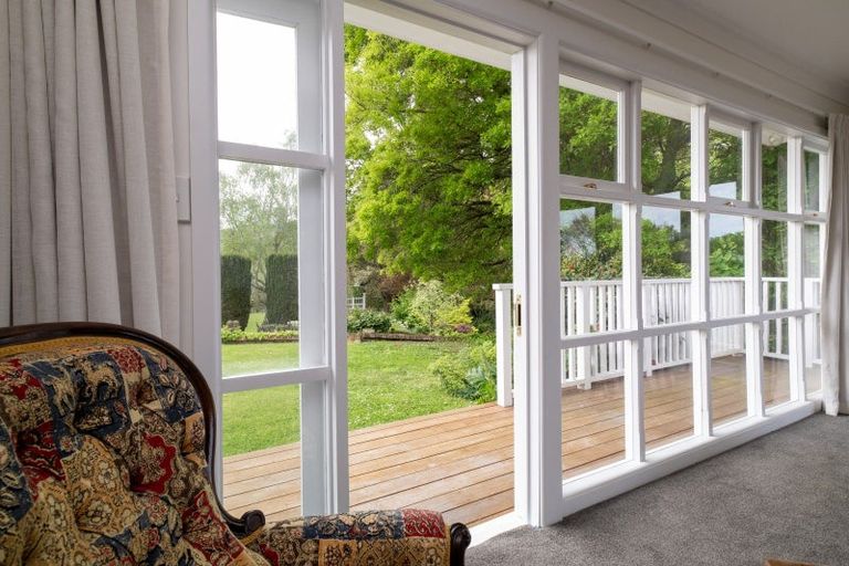 Photo of property in 339 Seafield Road, Eskdale, Napier, 4182