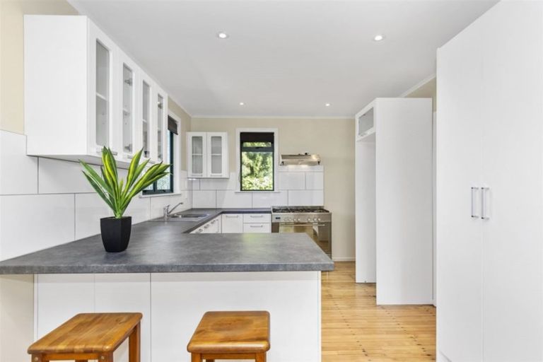 Photo of property in 114 Kairua Road, Kairua, Tauranga, 3175