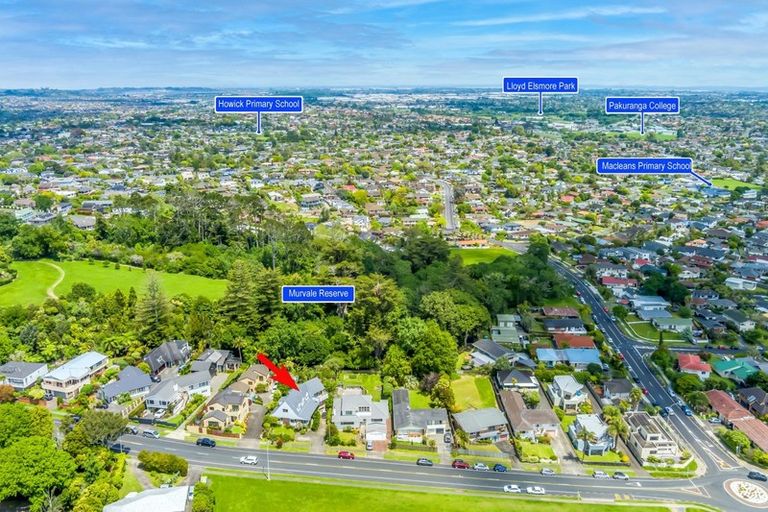 Photo of property in 111 Macleans Road, Bucklands Beach, Auckland, 2014