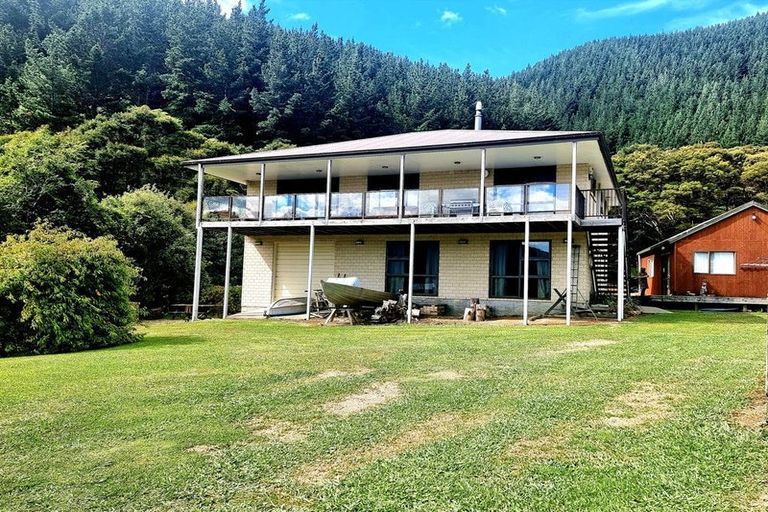 Photo of property in 931 Kenepuru Road, Mahau Sound, Picton, 7282