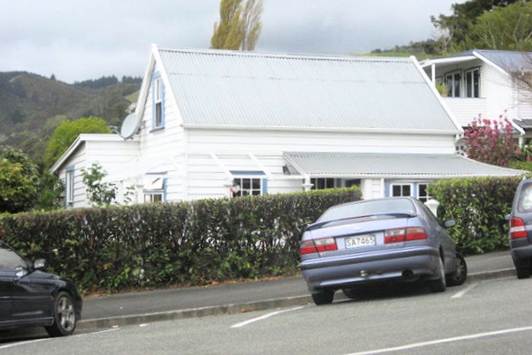 Photo of property in 19 Shelbourne Street, Nelson, 7010