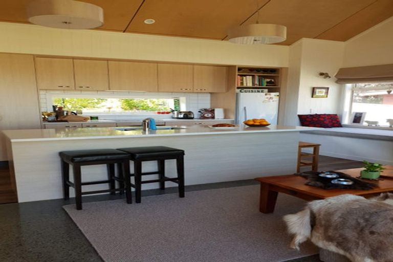 Photo of property in 71a-b Winara Avenue, Waikanae, 5036