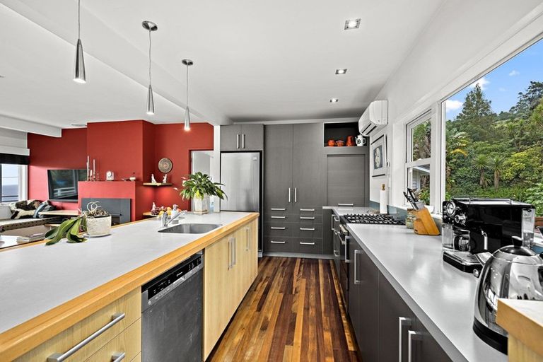 Photo of property in 19 Spray Crescent, Leigh, 0985