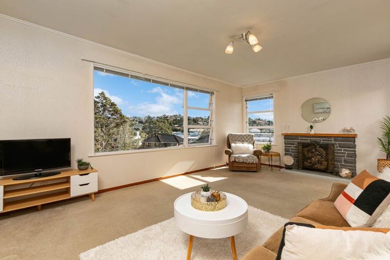 Photo of property in 137 Moore Street, Hillcrest, Auckland, 0627