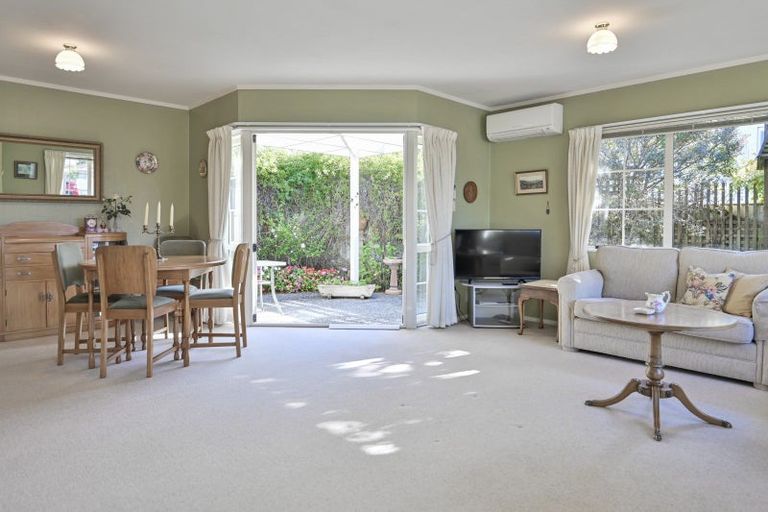 Photo of property in 1/612 Queen Street West, Saint Leonards, Hastings, 4120