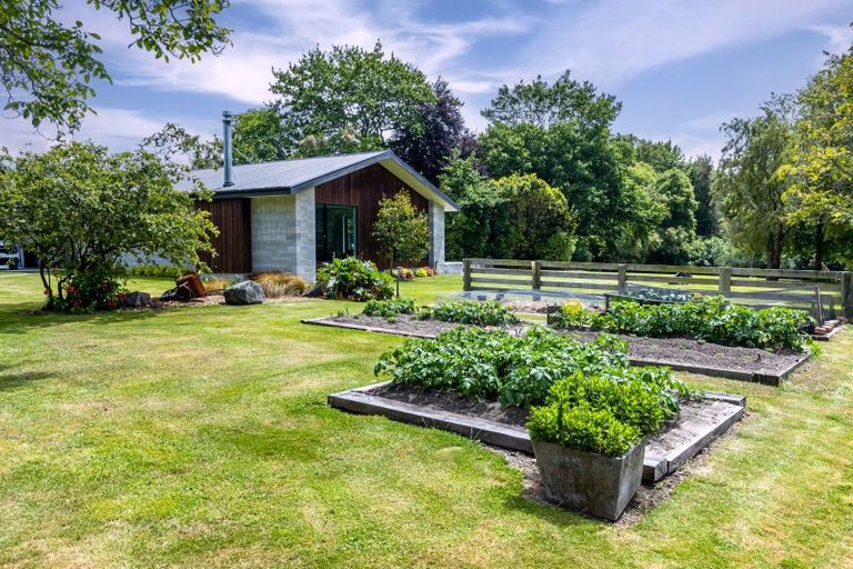 Photo of property in 222 Gleniti Road, Gleniti, Timaru, 7974