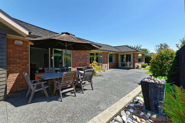 Photo of property in 25 Heathridge Place, Lincoln, 7608